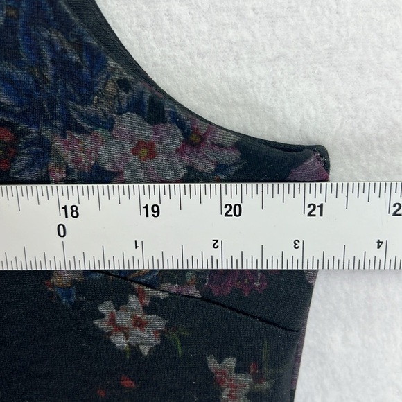 Mario Serrani Women’s Sheath Dress Size XL Black Knit W/Muted Floral Print NWT - Picture 9 of 11